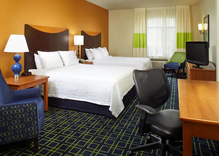 Hotel Fairfield & Midtown